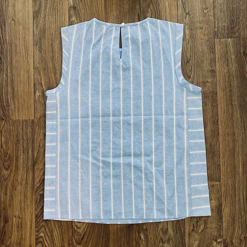 NWT Draper James Chambray Top Small - Picture 3 of 3